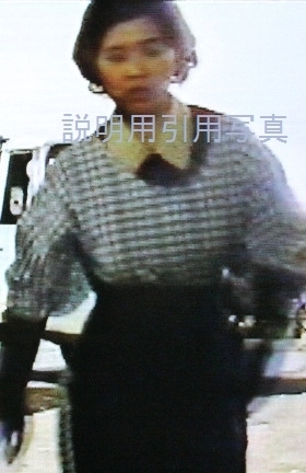 2白い手衣装1.jpg