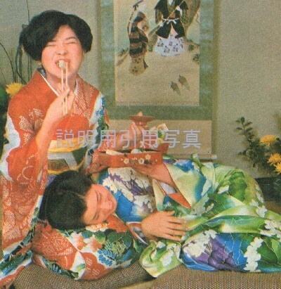 3桜田淳子百恵晴着3-1976.jpg