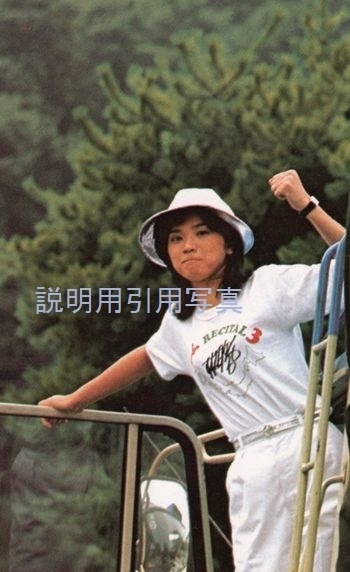 4Tシャツ.jpg
