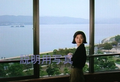 6湖に立つ女6.jpg