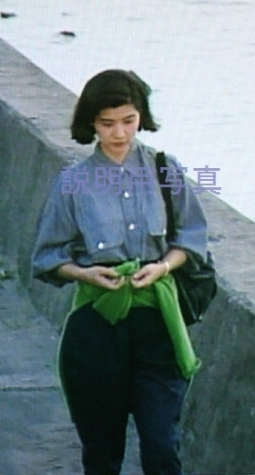 7湖に立つ女7.jpg