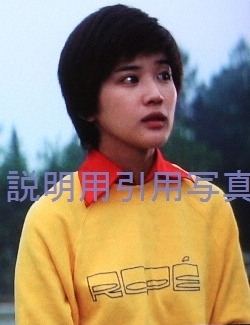 h黄色トレーナー.jpg